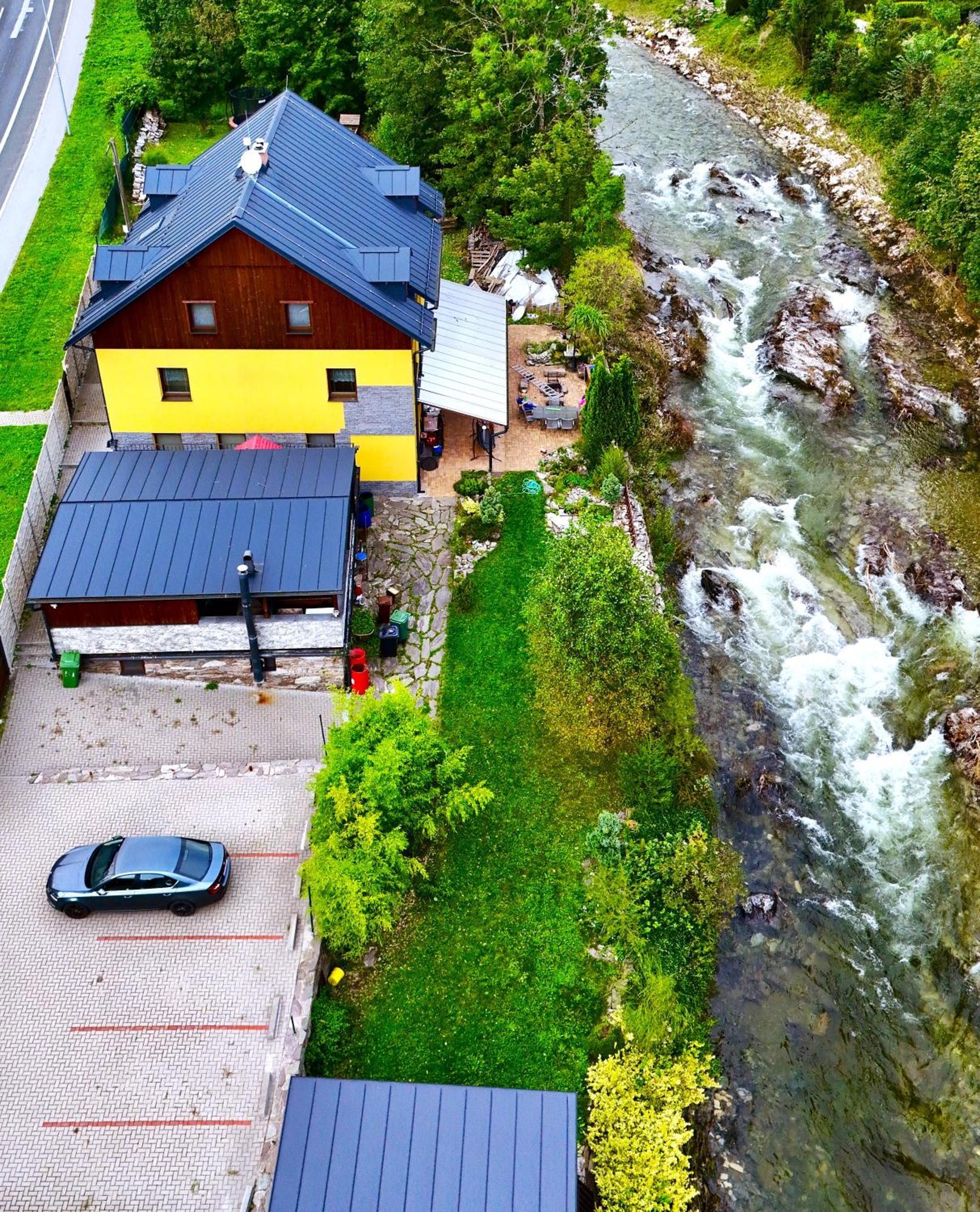 Apartmany Nad Rekou สโวโบดา นาด อูโปว์ ภายนอก รูปภาพ
