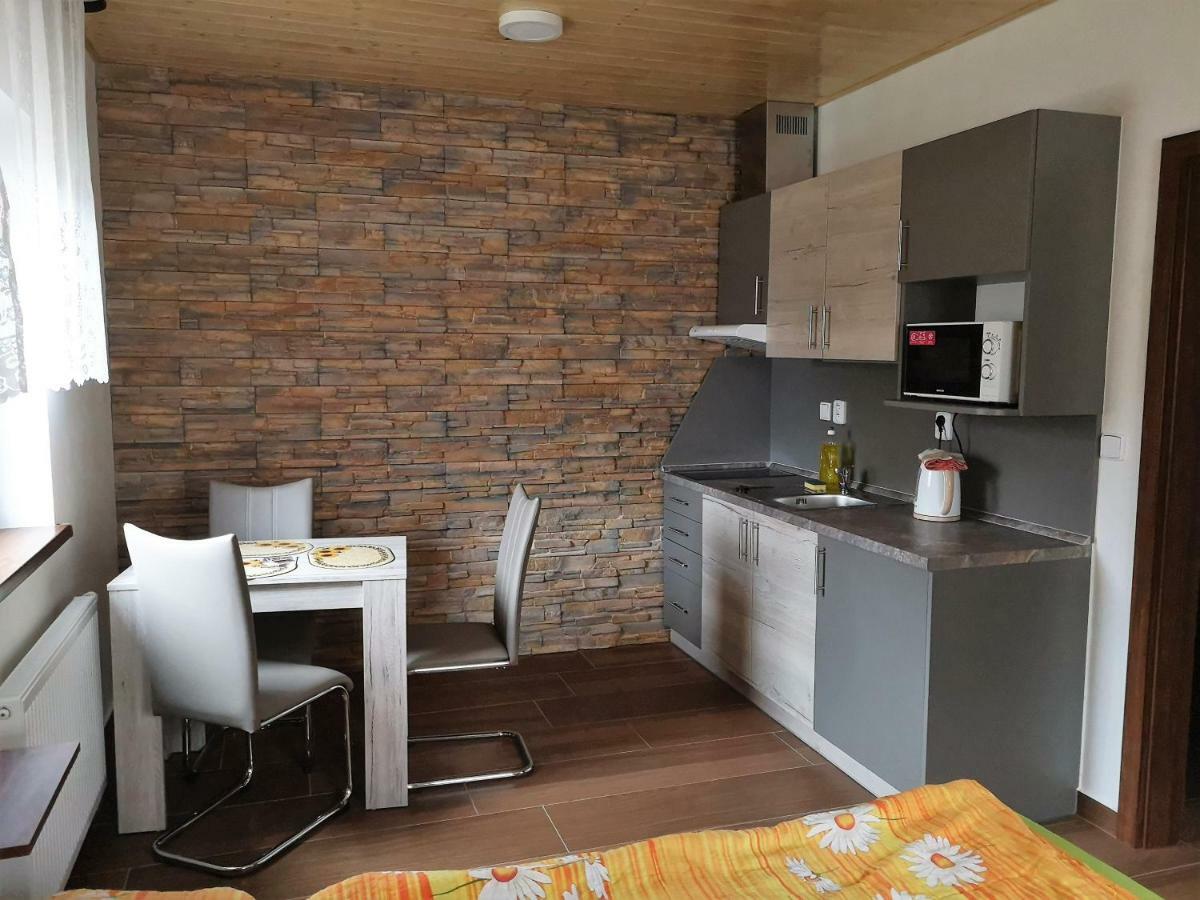 Apartmany Nad Rekou สโวโบดา นาด อูโปว์ ภายนอก รูปภาพ